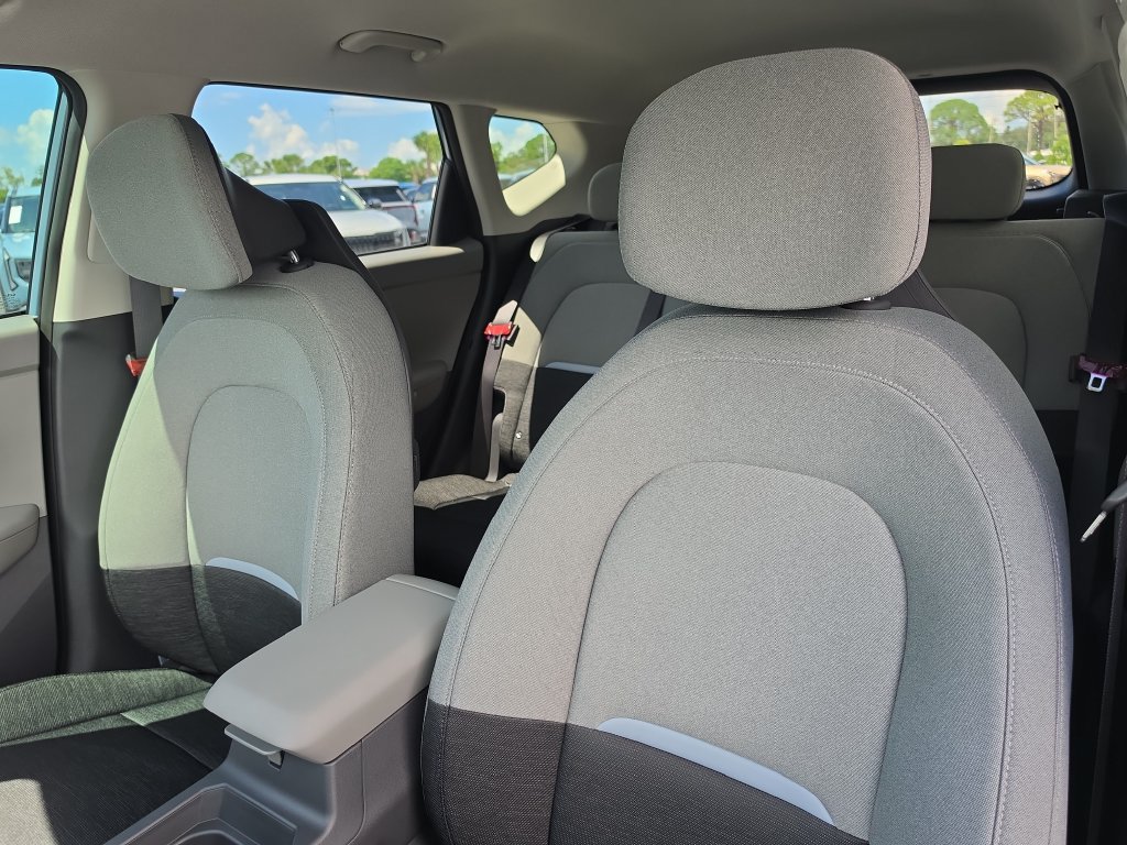 New 2027 Kia Seltos S FWD image 21