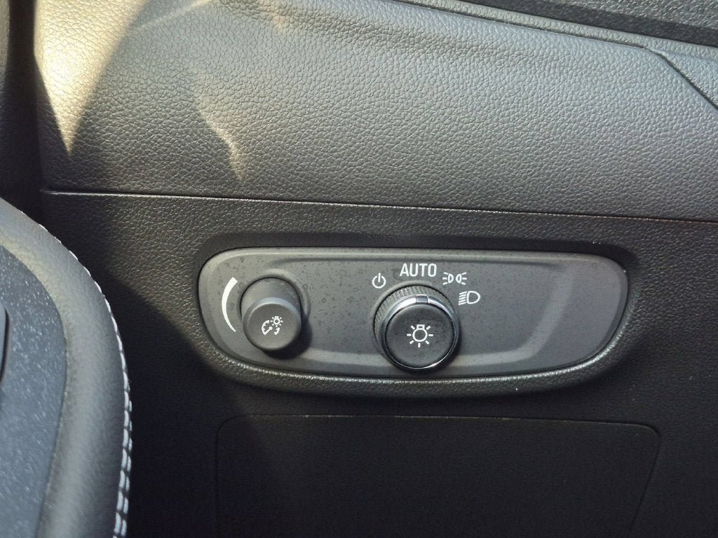 Used 2024 Buick Encore GX Preferred FWD image 20