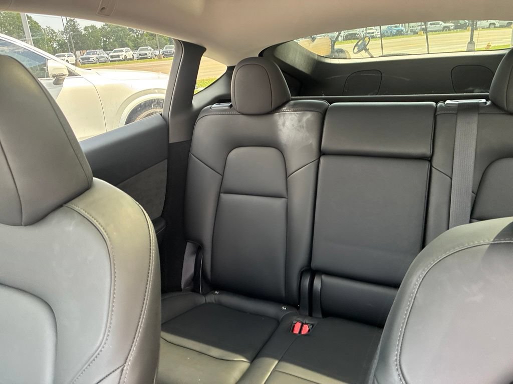 Used 2024 Tesla Model Y Performance AWD/4WD image 11