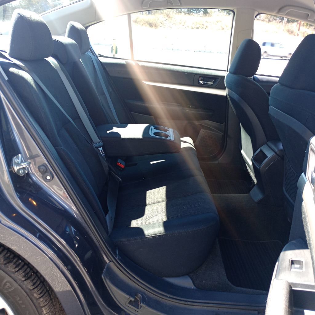 Used 2013 Subaru Legacy 2.5i Premium w/ All-Weather Pkg AWD/4WD image 20