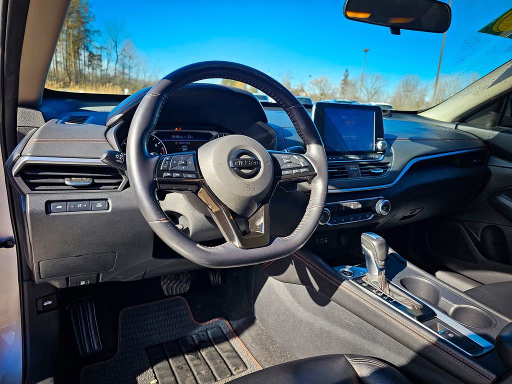 Used 2020 Nissan Altima 2.5 SR image 12