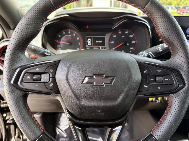 Used 2024 Chevrolet Trax RS w/ Driver Confidence Package FWD image 28