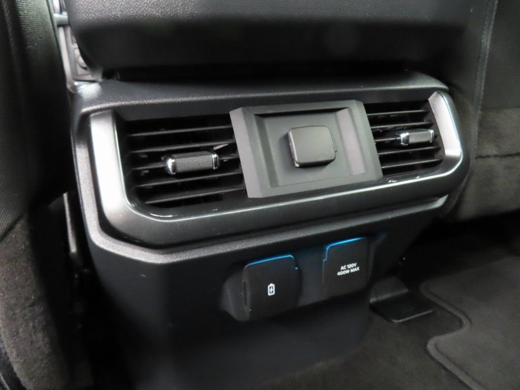 Used 2022 Ford F150 XLT w/ Equipment Group 302A High AWD/4WD image 11