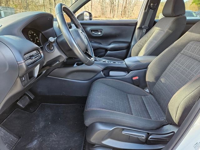 Used 2023 Honda HR-V Sport image 9