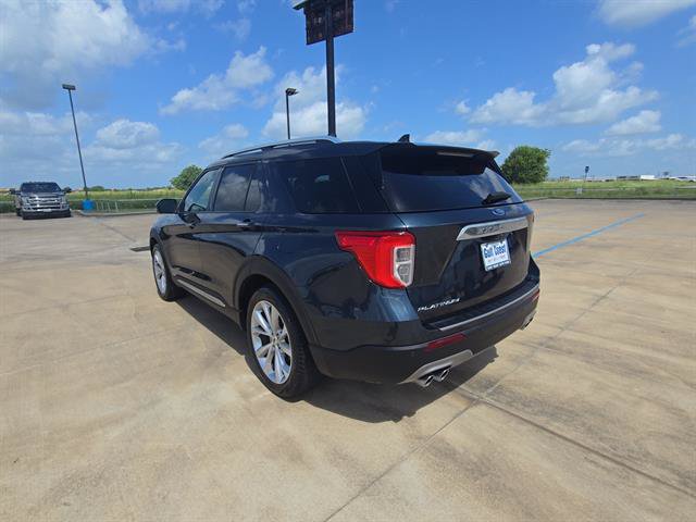 Used 2022 Ford Explorer Platinum w/ Equipment Group 601A RWD image 7