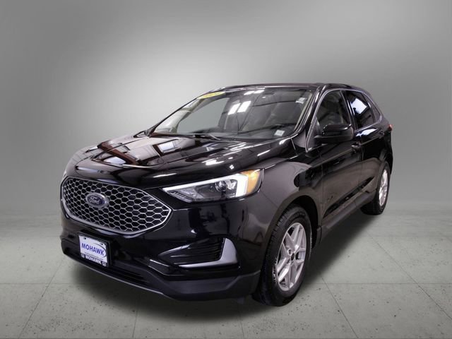 Used 2024 Ford Edge SEL