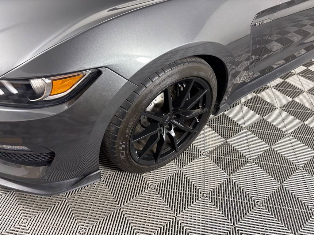 Certified 2017 Ford Mustang Shelby GT350 image 9