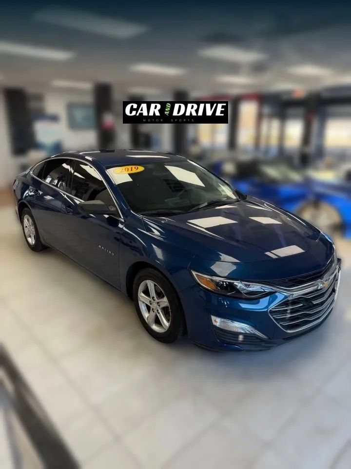 Used 2019 Chevrolet Malibu LS FWD image 3