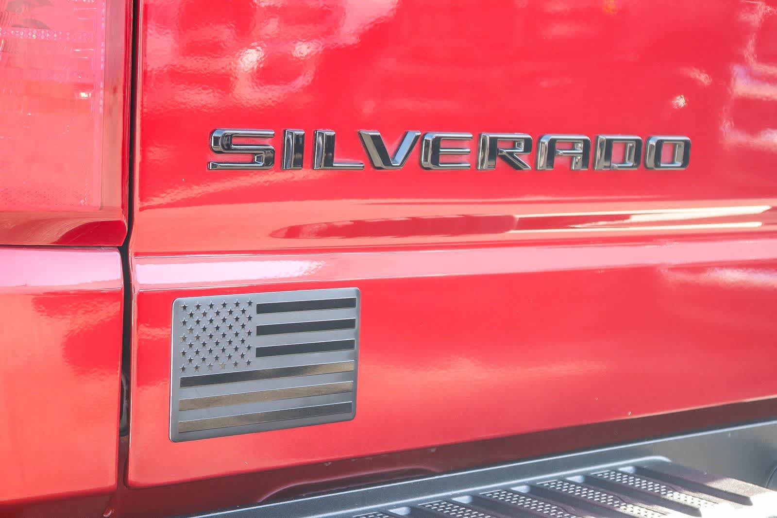 Used 2023 Chevrolet Silverado 1500 LT RWD image 6