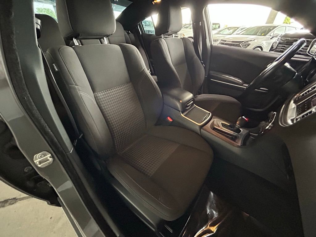 Used 2023 Dodge Charger SXT image 29