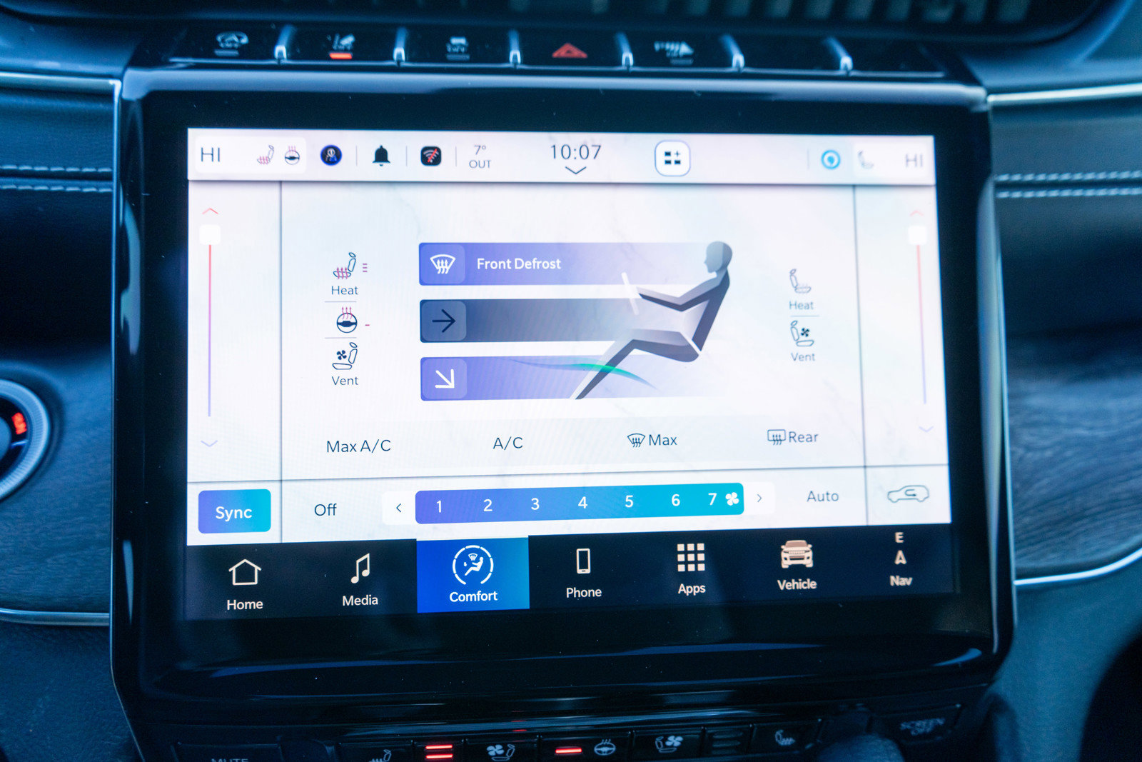 Used 2025 Jeep Grand Cherokee Overland image 19