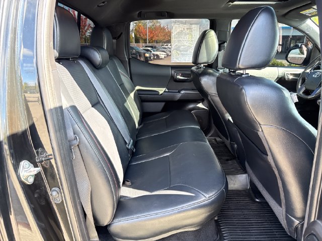 Used 2019 Toyota Tacoma TRD Pro AWD/4WD image 10