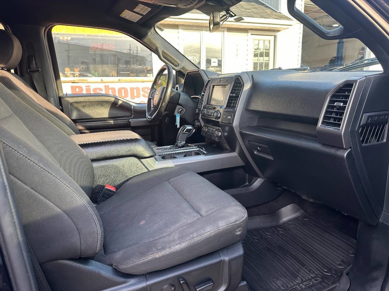 Used 2019 Ford F150 XLT w/ Equipment Group 302A Luxury image 15