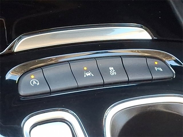 Used 2021 Buick Envision Essence w/ Sport Touring Package image 24