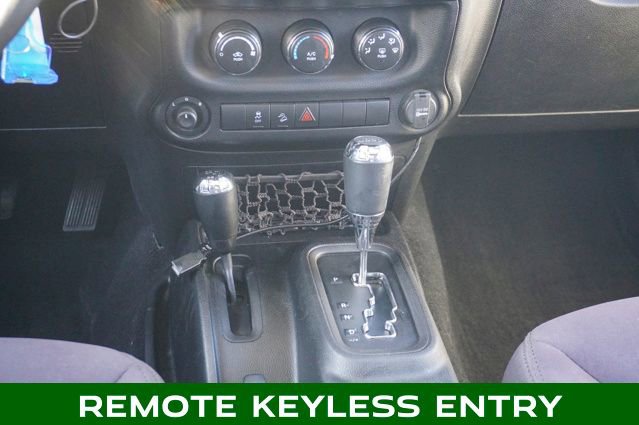 Used 2013 Jeep Wrangler Unlimited Sport image 11