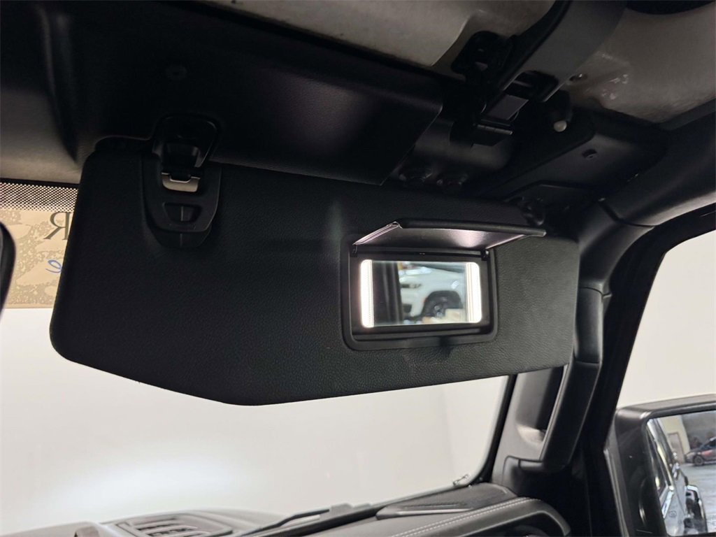 Used 2019 Jeep Wrangler Unlimited Sahara w/ Quick Order Package 24M Moab image 29