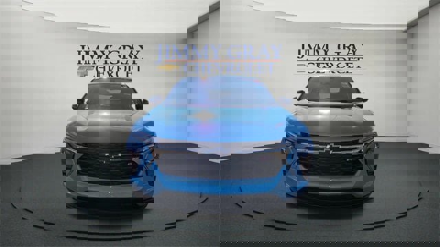 New 2026 Chevrolet Trax RS w/ Sunroof Package image 8