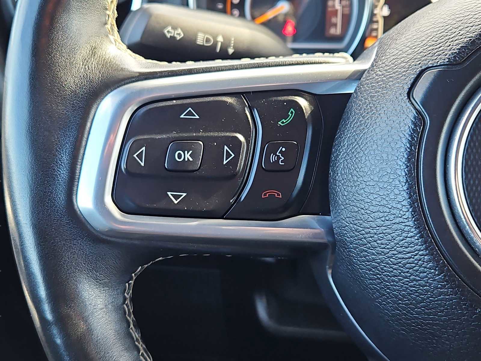 Used 2019 Jeep Wrangler Unlimited Sahara w/ Quick Order Package 24M Moab image 23