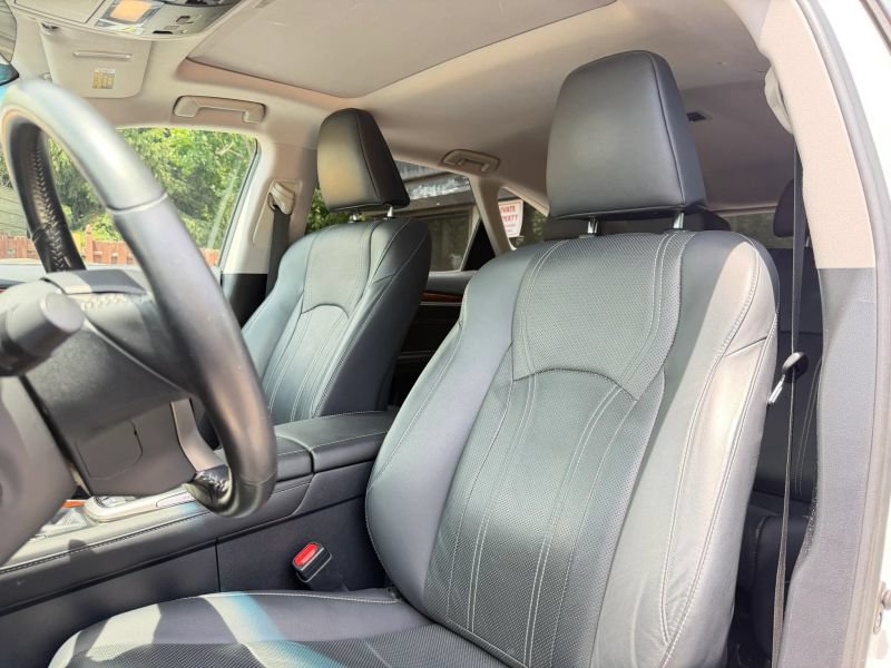 Used 2019 Lexus RX 350L AWD image 9