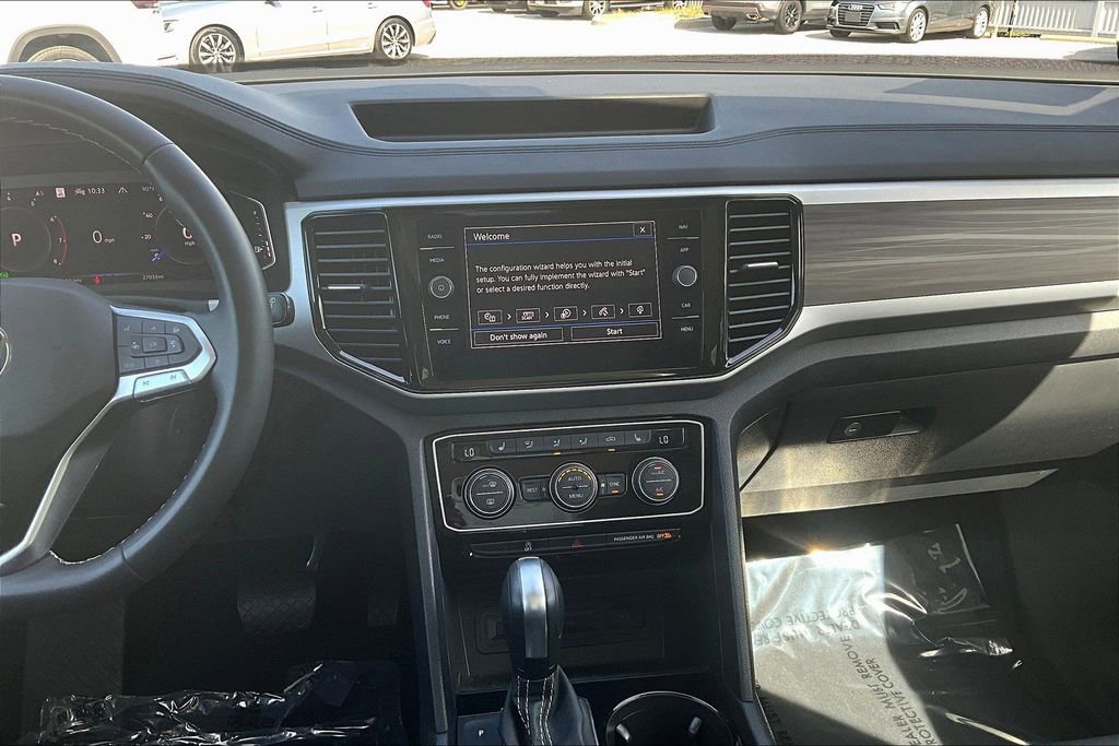 Certified 2023 Volkswagen Atlas SEL AWD/4WD image 19