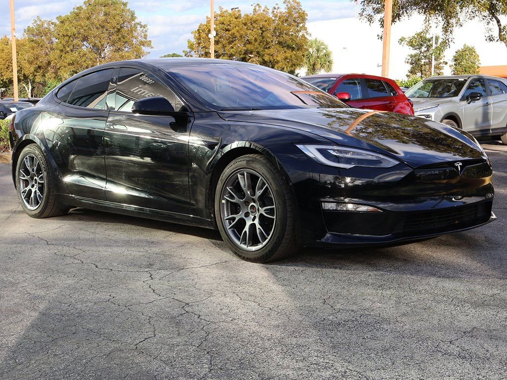 Used 2021 Tesla Model S Plaid image 2