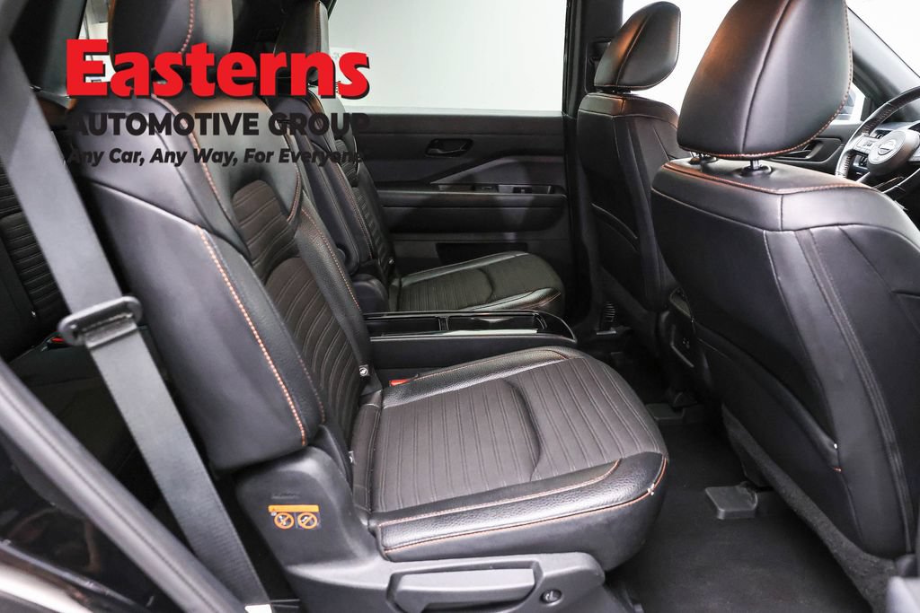 Used 2023 Nissan Pathfinder Rock Creek AWD/4WD image 25