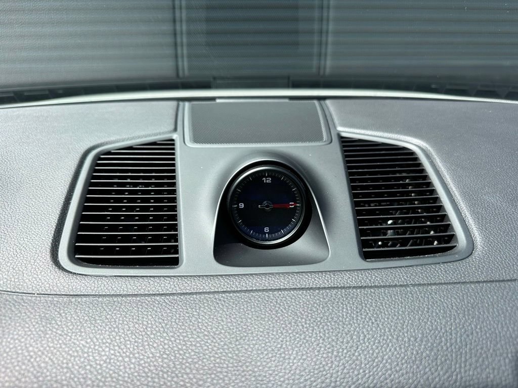 Certified 2023 Porsche Cayenne Platinum Edition AWD/4WD image 29