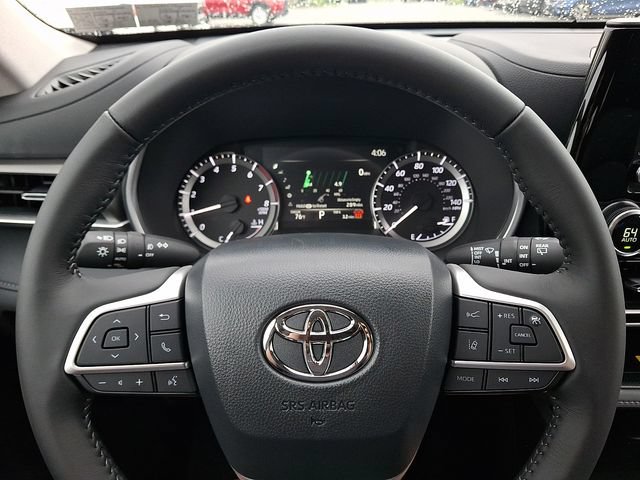 New 2026 Toyota Highlander XLE AWD/4WD image 9