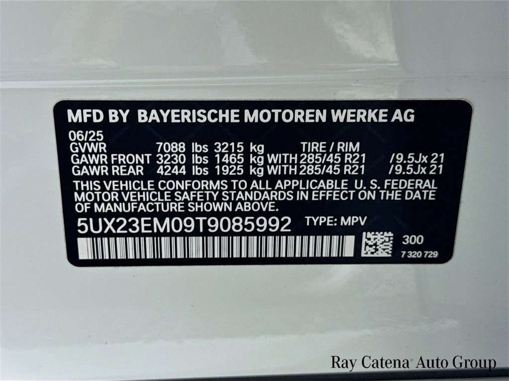 Used 2026 BMW X7 xDrive40i w/ Executive Package image 35