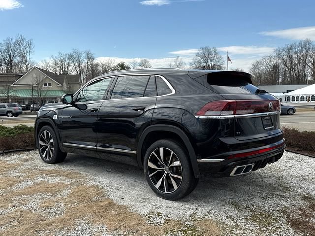 New 2026 Volkswagen Atlas Cross Sport SEL Premium R-Line image 5