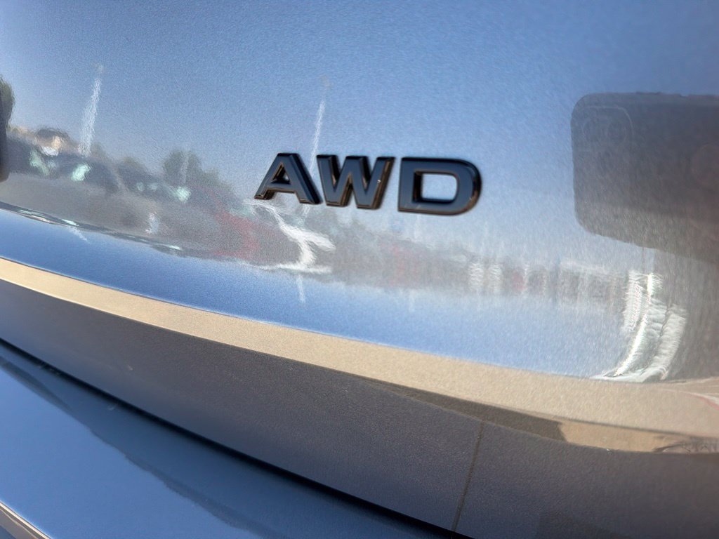 New 2026 Nissan Rogue Dark Armor AWD/4WD image 10