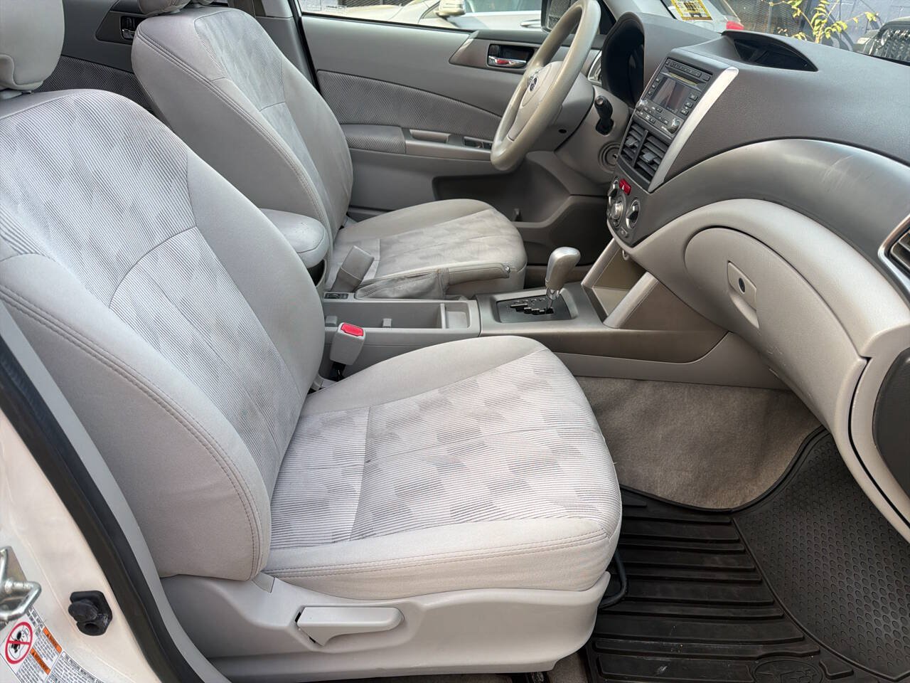 Used 2010 Subaru Forester 2.5X Premium AWD/4WD image 27