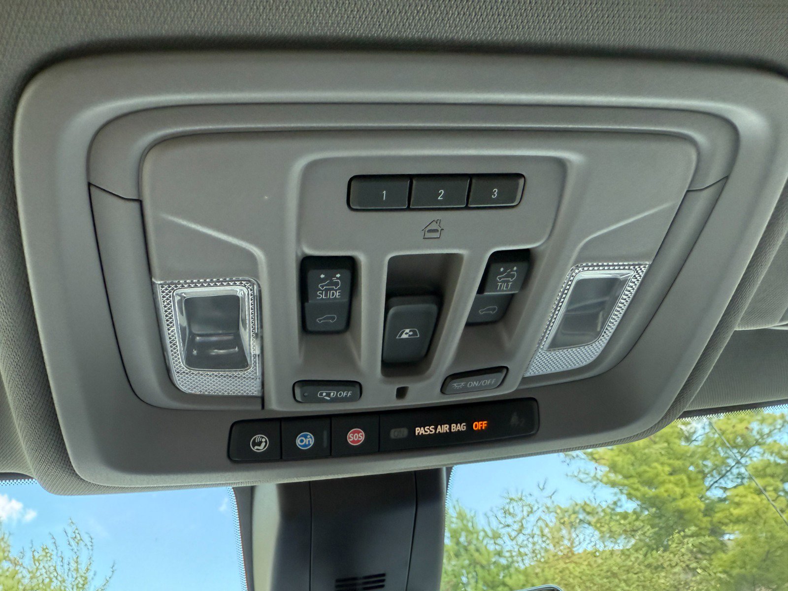 Certified 2020 GMC Sierra 1500 Denali w/ Denali Ultimate Package image 40