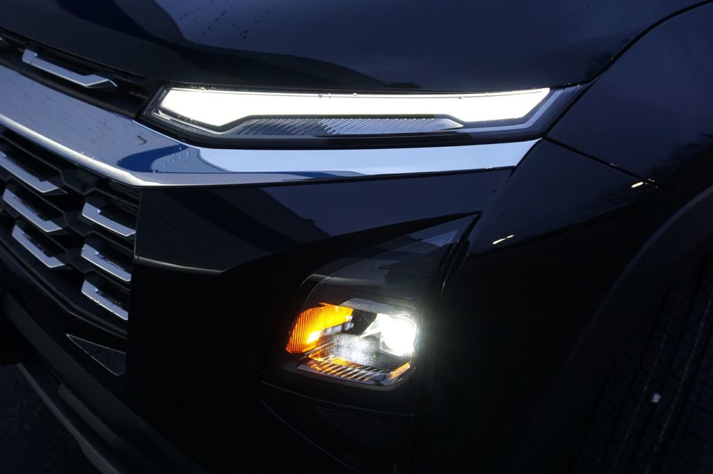 New 2026 Chevrolet Equinox LT FWD image 28