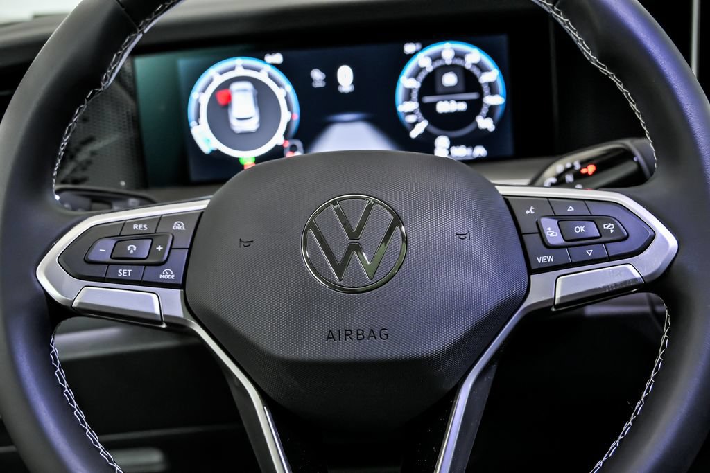 New 2026 Volkswagen Tiguan SE AWD/4WD image 11