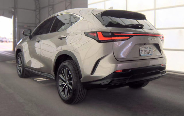 Used 2024 Lexus NX 350 AWD image 4
