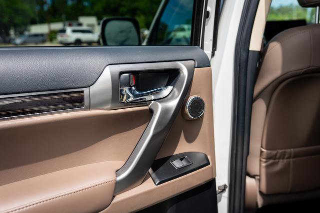 Used 2022 Lexus GX 460 Premium image 26