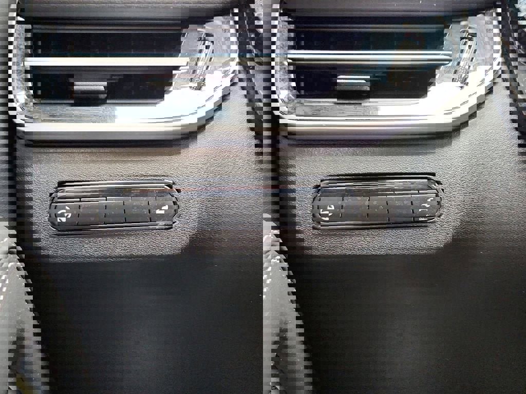 Used 2022 INFINITI QX60 Sensory w/ Cargo Package image 30