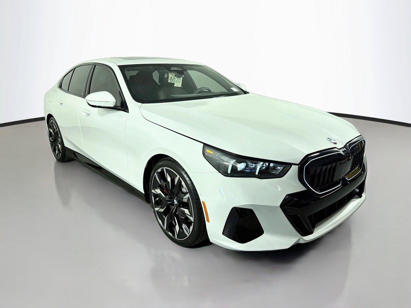 New 2027 BMW 540i xDrive w/ M Sport Package AWD/4WD image 3