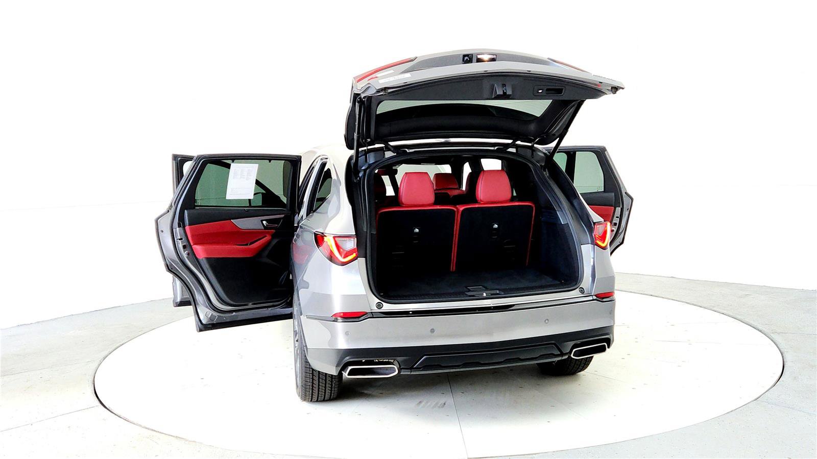 Used 2023 Acura MDX A-Spec AWD/4WD image 11