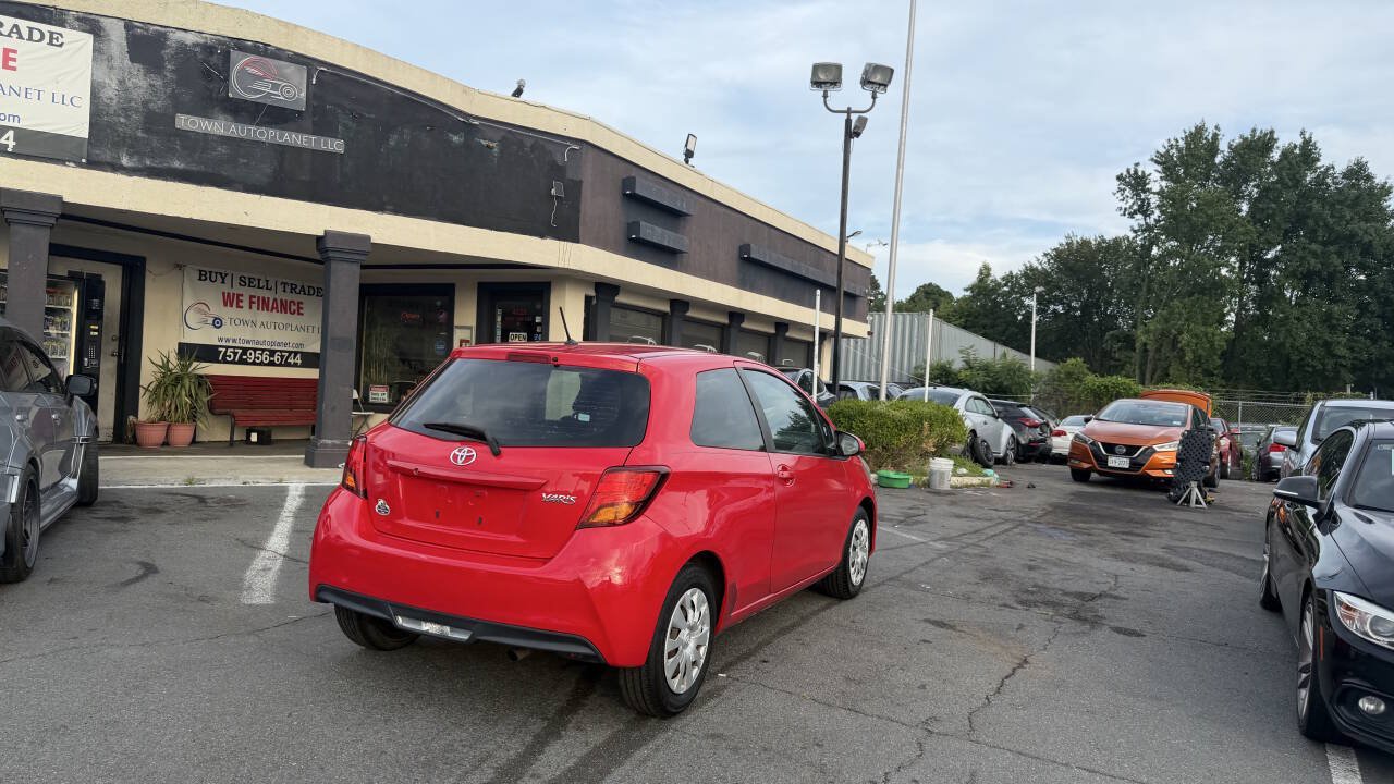 Used 2015 Toyota Yaris L FWD image 12