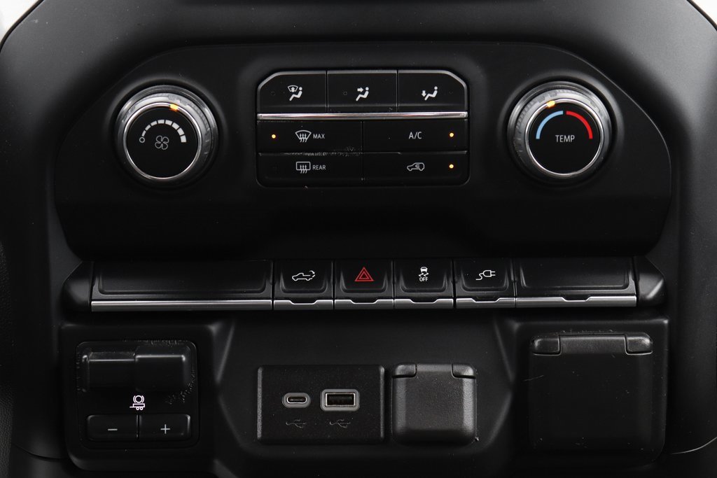 Used 2022 Chevrolet Silverado 2500 Custom w/ Custom Value Package image 29