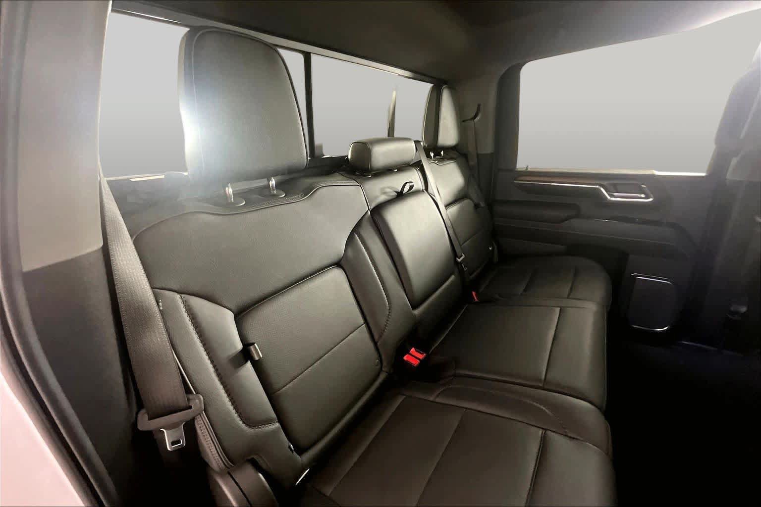 Used 2024 GMC Sierra 2500 Denali w/ Denali Reserve Package AWD/4WD image 20