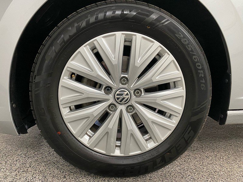 Used 2020 Volkswagen Jetta S image 23