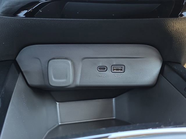 New 2026 Chevrolet Trax ACTIV w/ Driver Confidence Package image 23