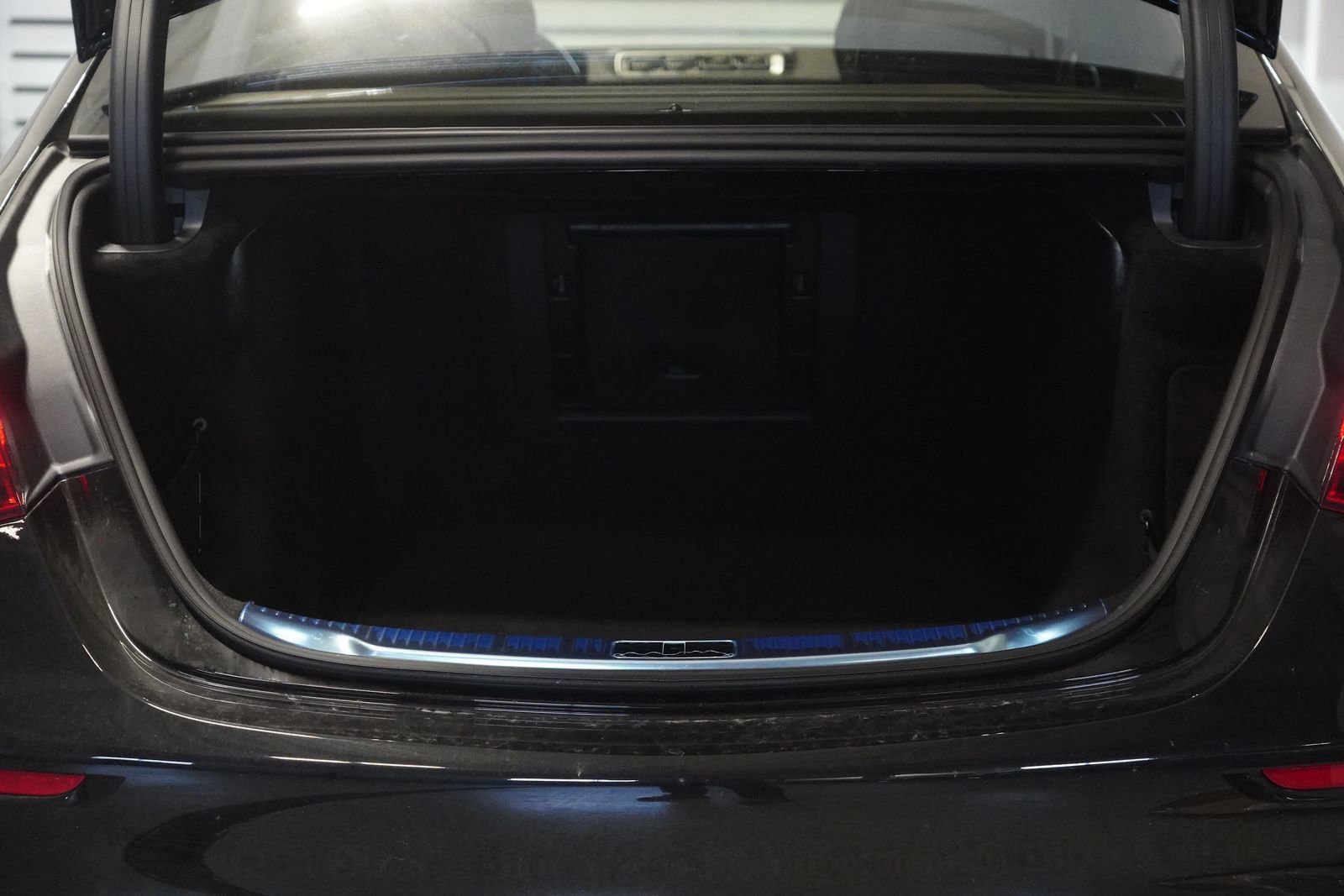 New 2026 Mercedes-Benz S 500 4MATIC image 34