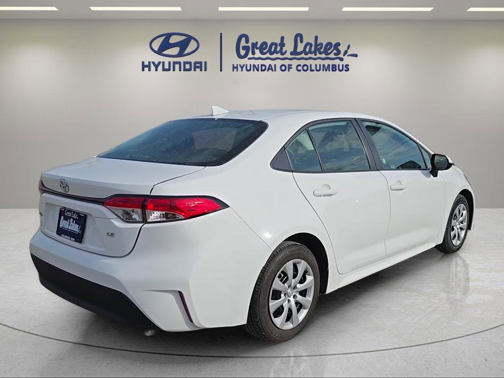 Used 2024 Toyota Corolla LE FWD image 5
