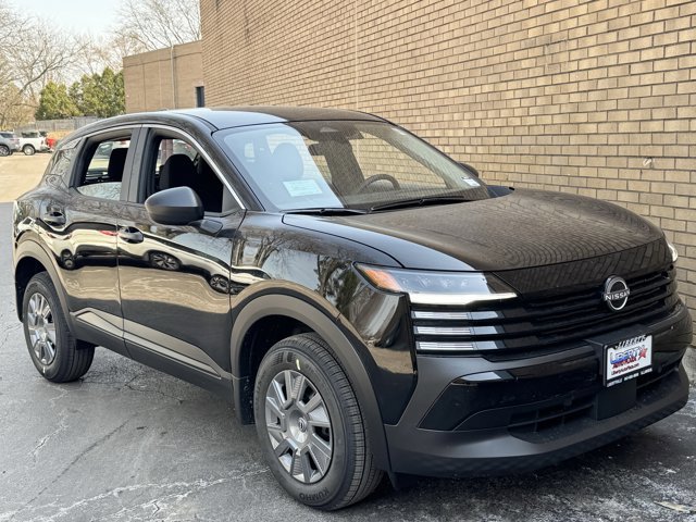 New 2026 Nissan Kicks S image 2