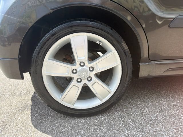 Used 2011 Kia Soul ! FWD image 30