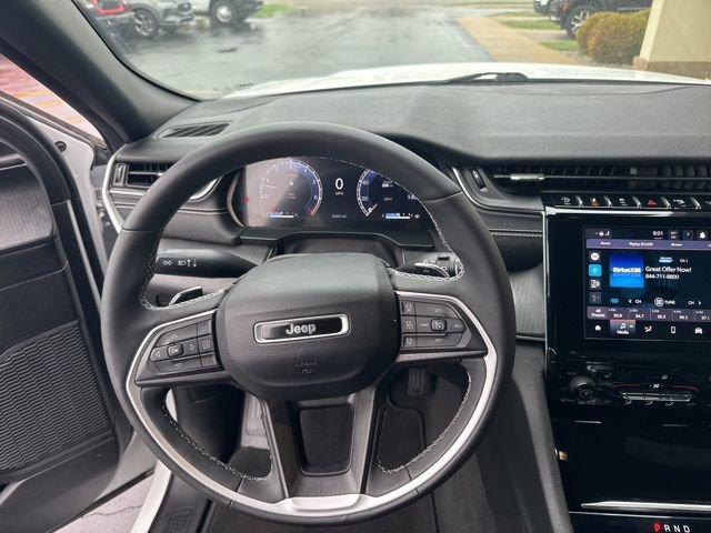 Certified 2023 Jeep Grand Cherokee L Laredo AWD/4WD image 23